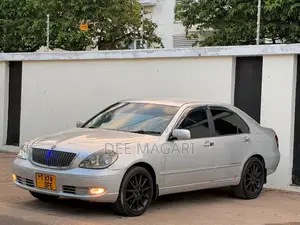 Toyota Brevis 2004 Silver