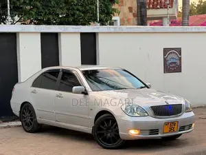 Toyota Brevis 2004 Silver
