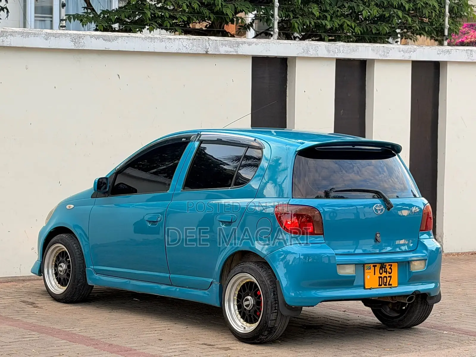 Toyota Vitz 2003 Blue