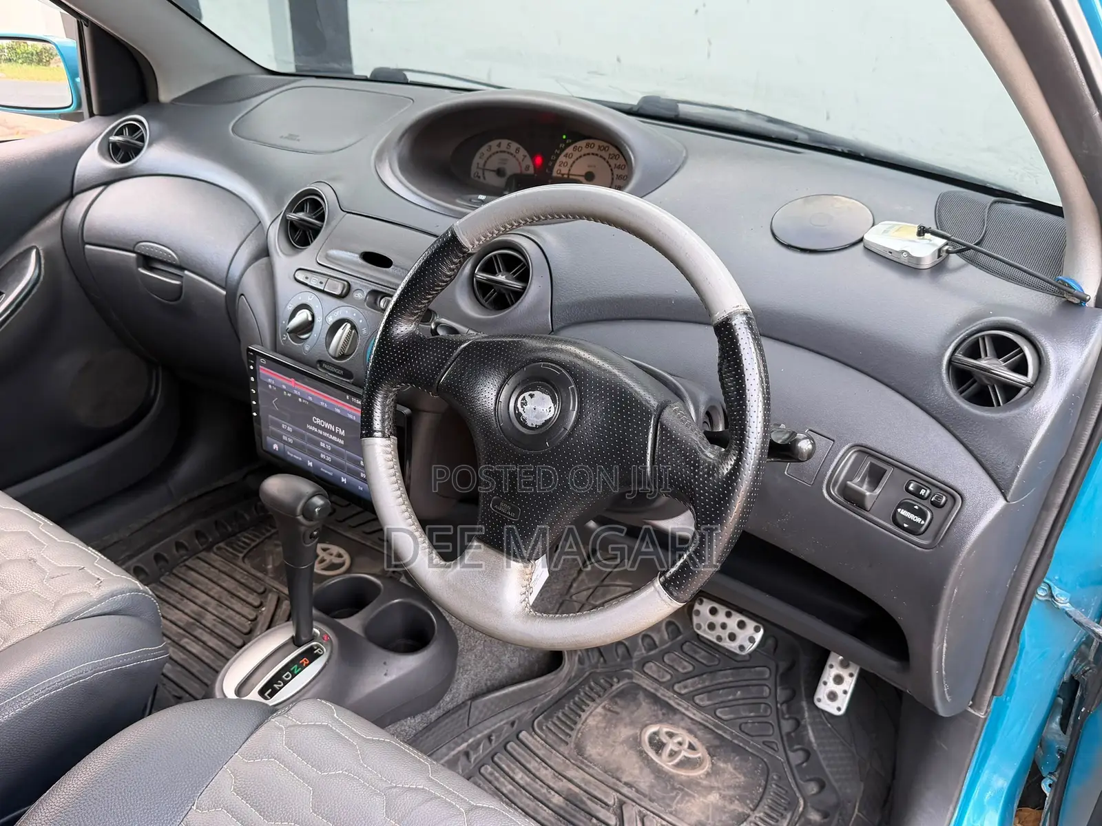 Toyota Vitz 2003 Blue
