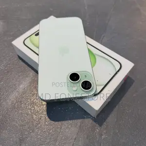 New Apple iPhone 15 128 GB Green
