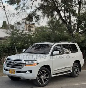 Toyota Land Cruiser 2014 Pearl