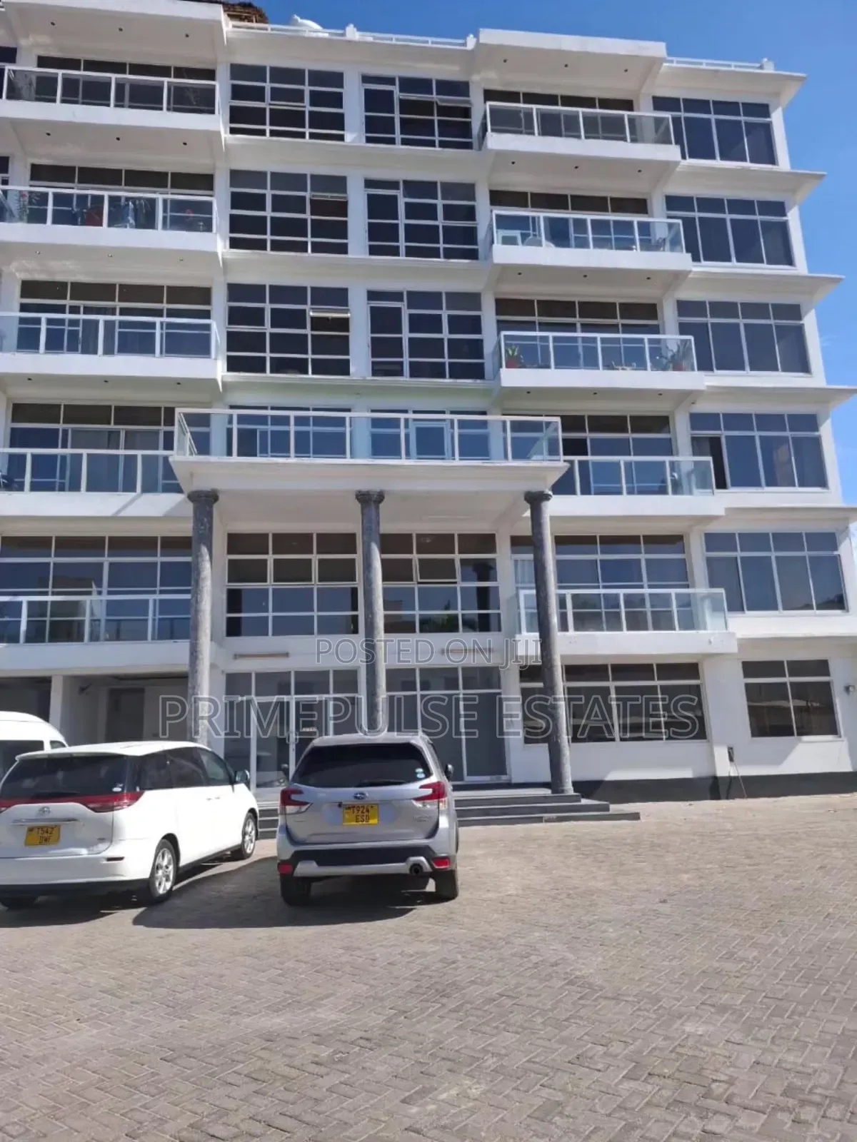 Furnished 1bdrm Apartment in Masaki for rent