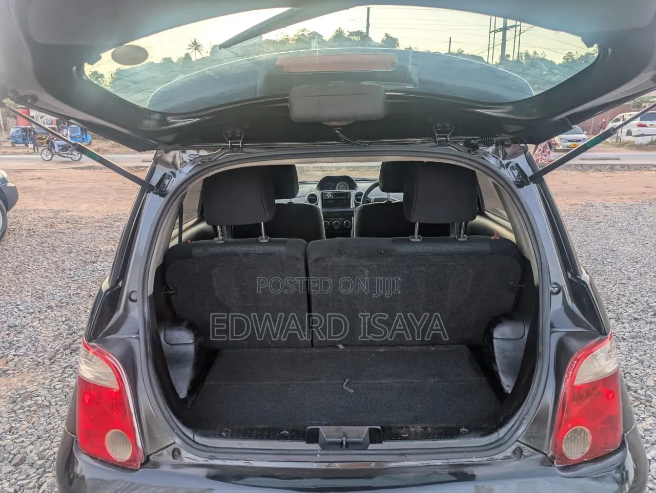 Toyota IST 2005 Black