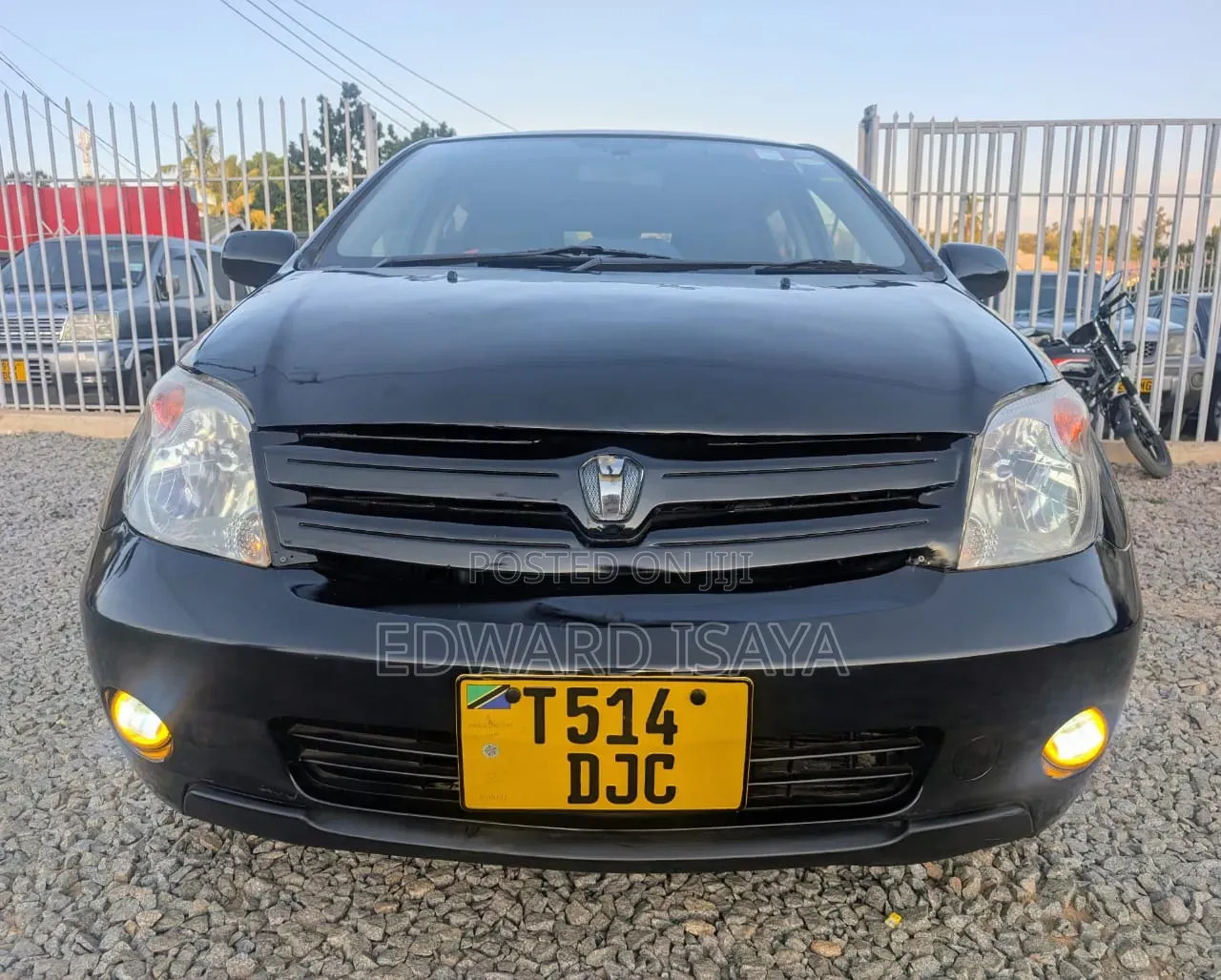 Toyota IST 2005 Black