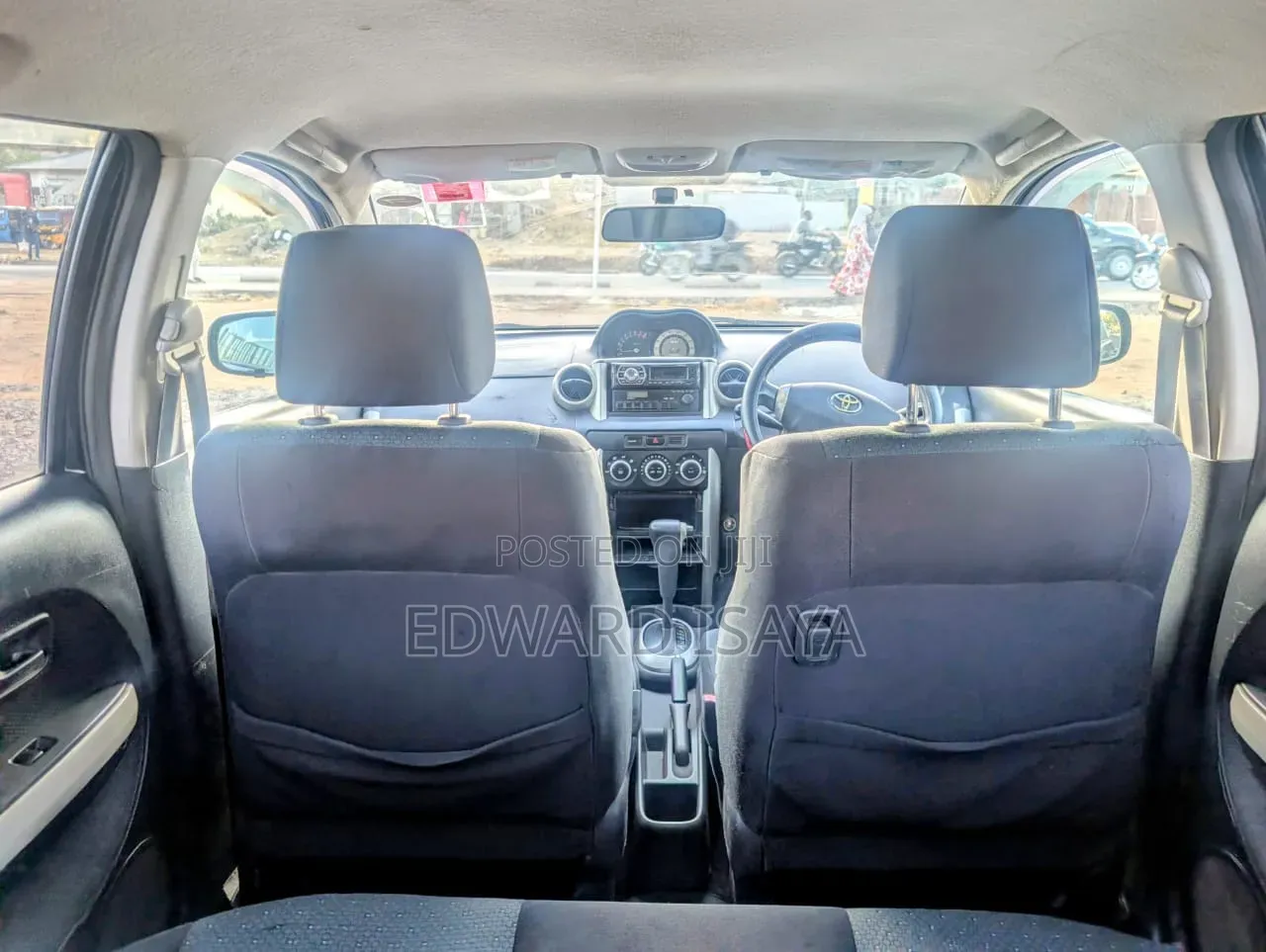 Toyota IST 2005 Black