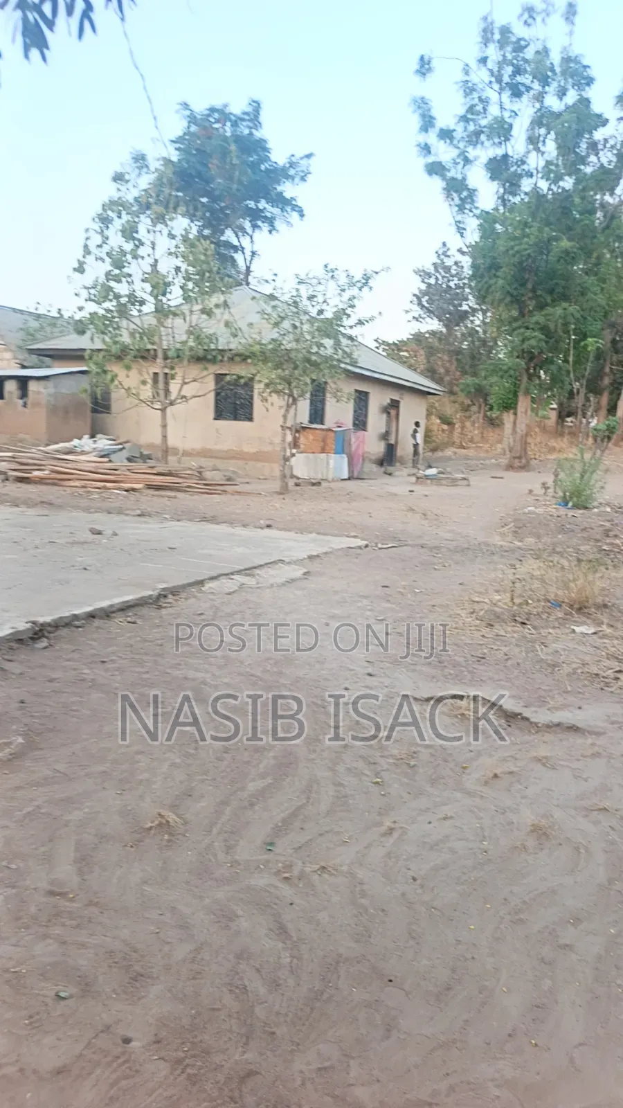 Furnished 4bdrm House in Kishiri for sale
