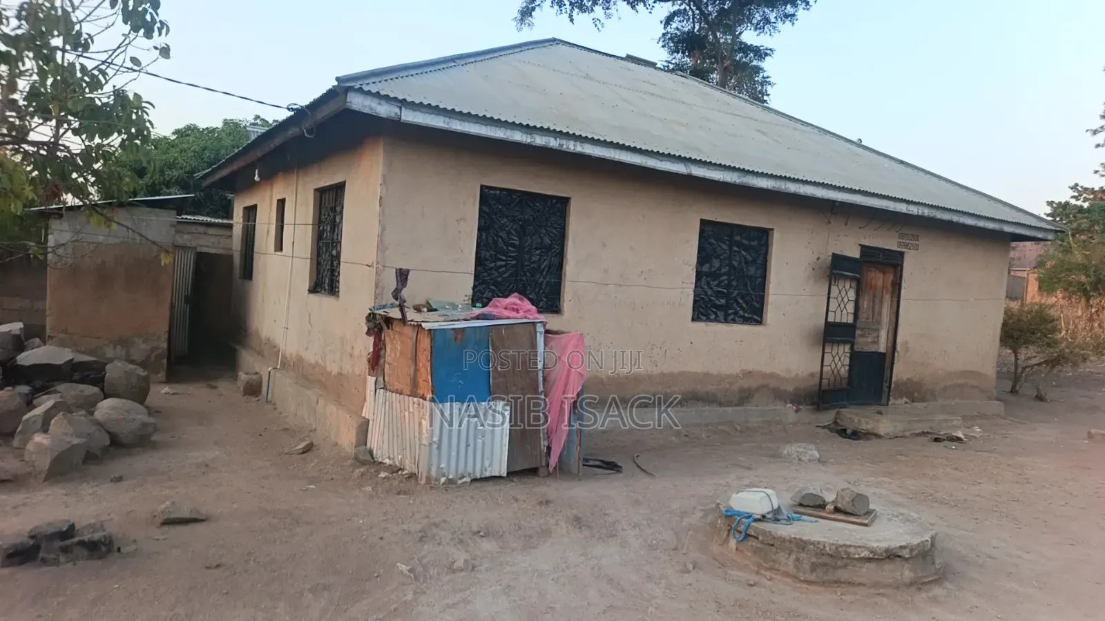 Furnished 4bdrm House in Kishiri for sale