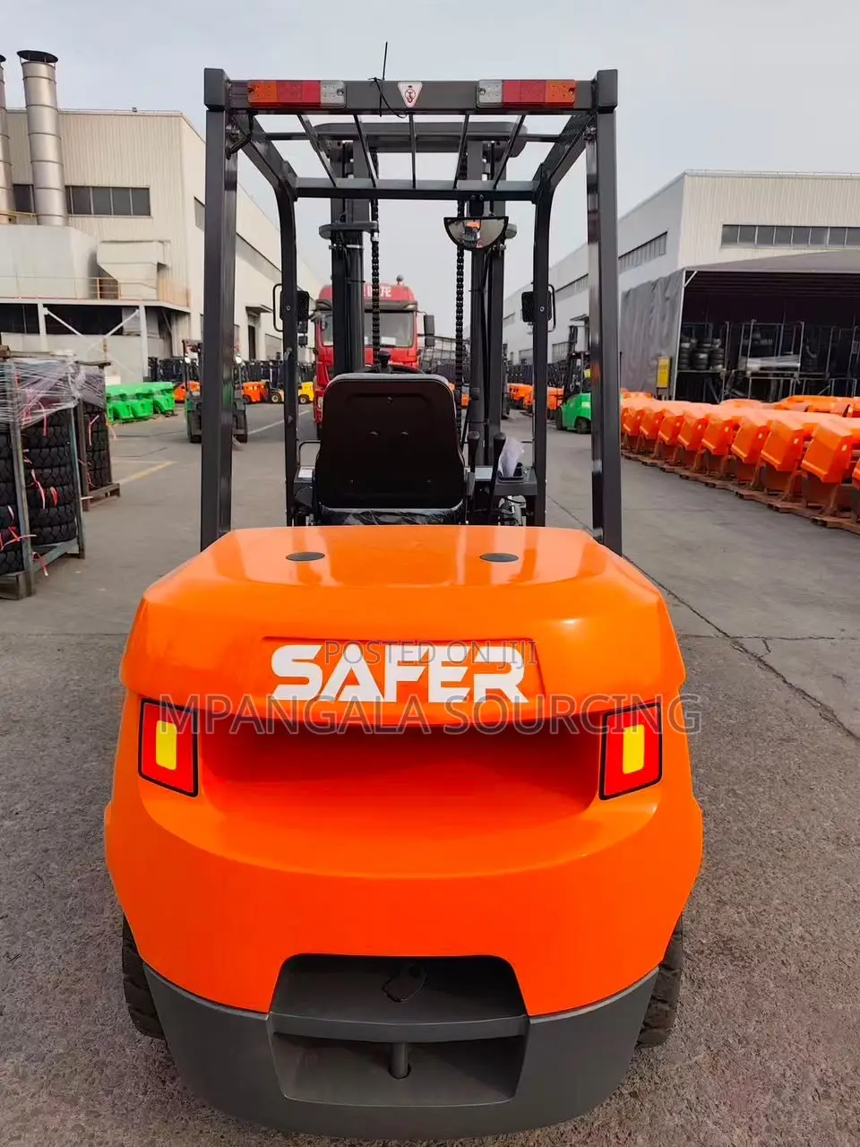 3.5-Ton Diesel Forklift, Lifting Height 5 M, 3 Stages