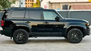 New Toyota Land Cruiser Prado 2.7 2025 Ivory