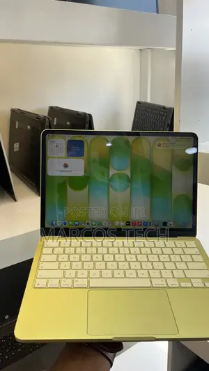 Laptop Apple MacBook Neo 2026 8GB SSD 256GB
