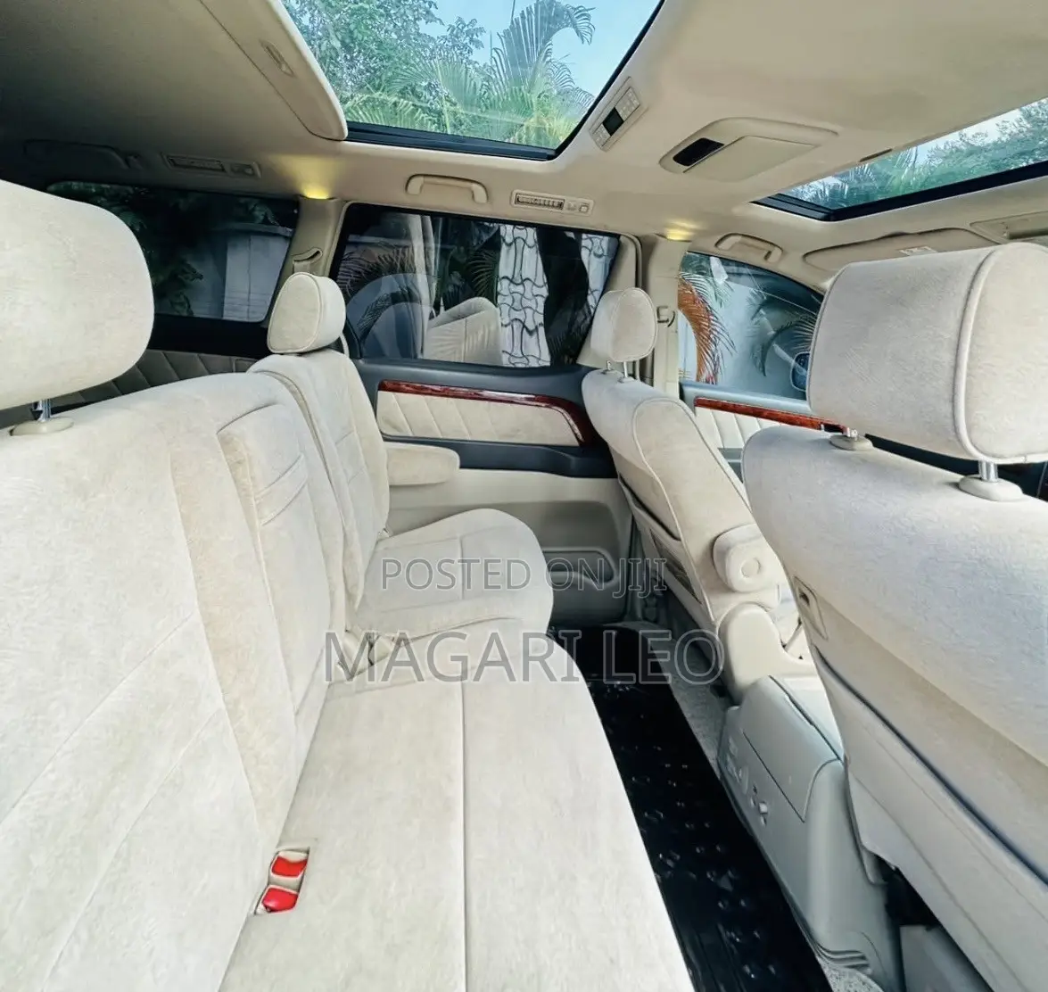 Toyota Alphard 2.4 Petrol FWD 2005 White