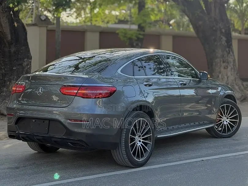 Mercedes-Benz GLC-Class 2018 Gray