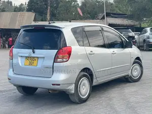 Toyota Corolla Spacio 2004 Silver