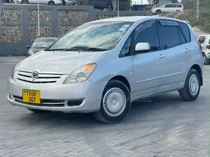 Toyota Corolla Spacio 2004 Silver