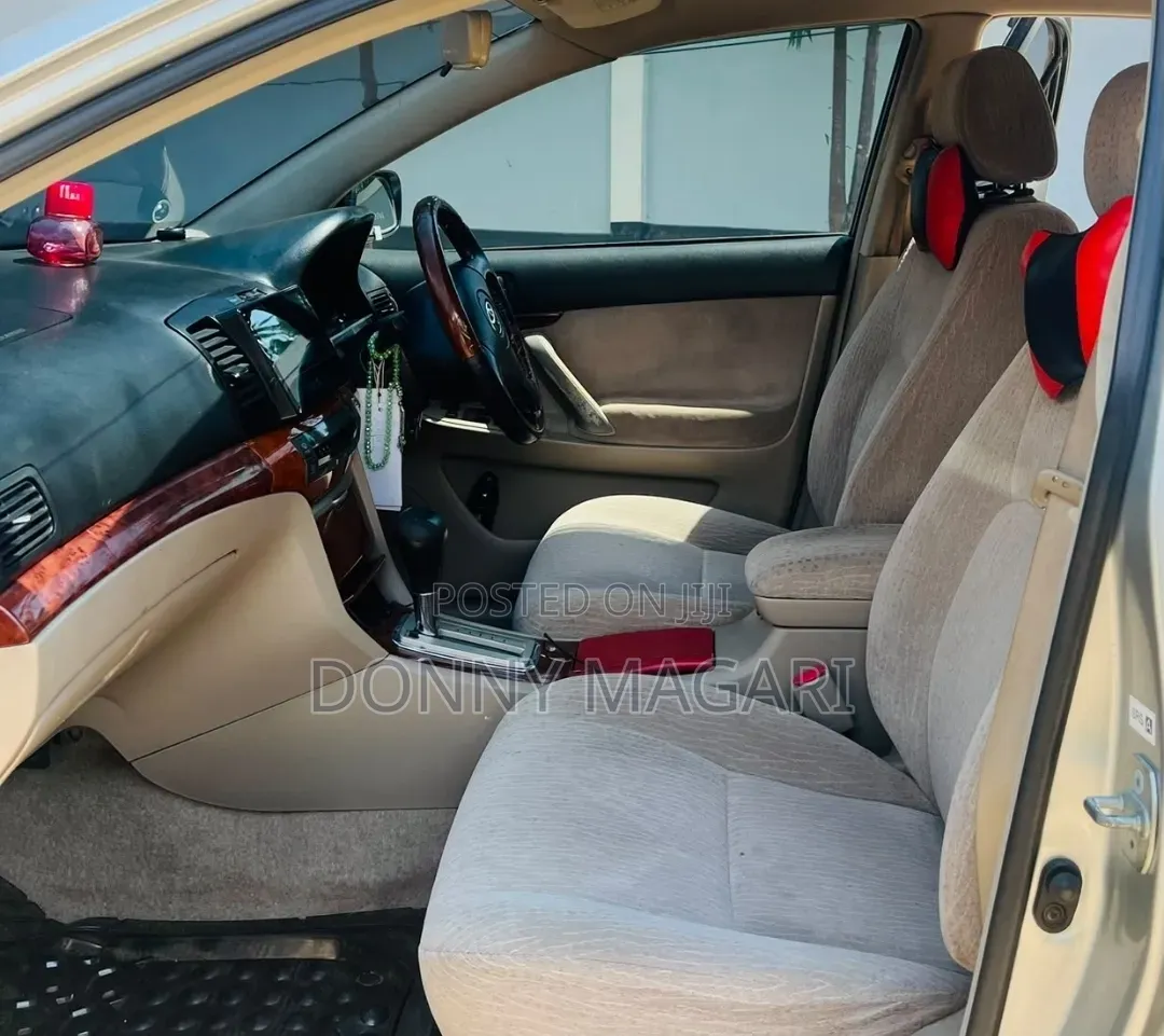Toyota Premio 1.5 FWD 2006 Silver