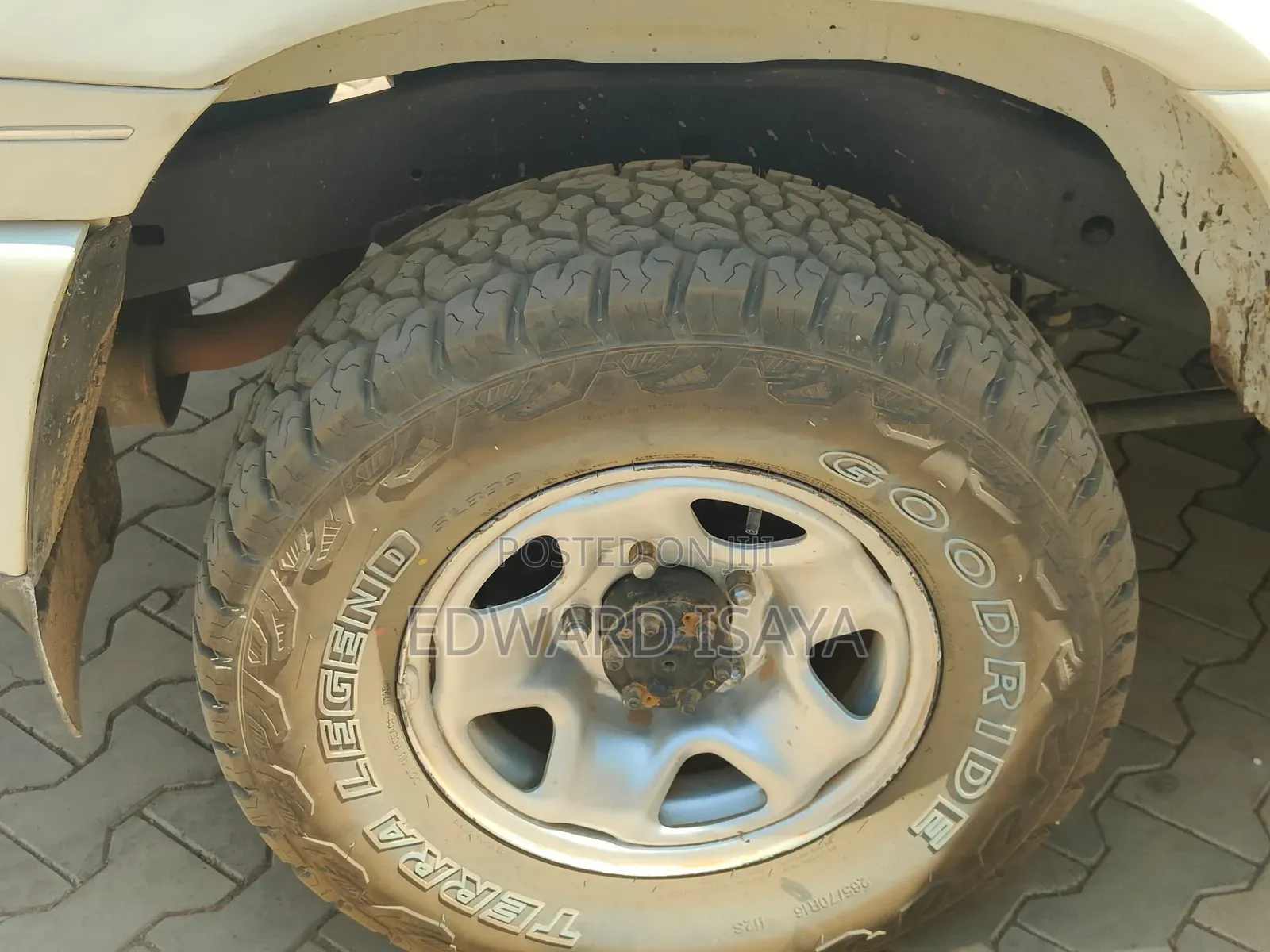 Toyota Land Cruiser Prado 2005 Silver