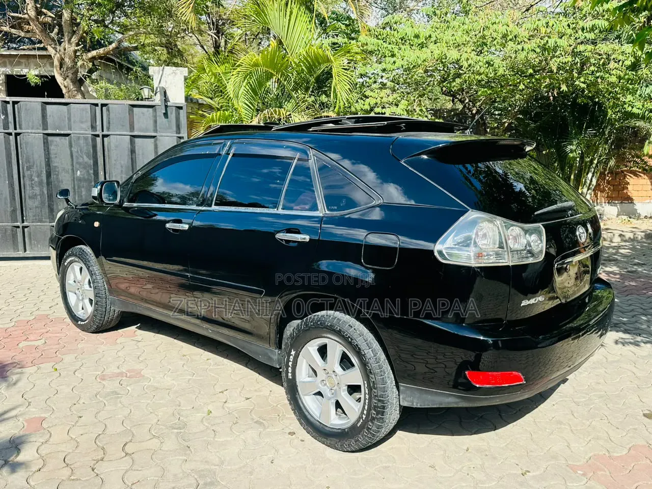 Toyota Harrier 2005 Black