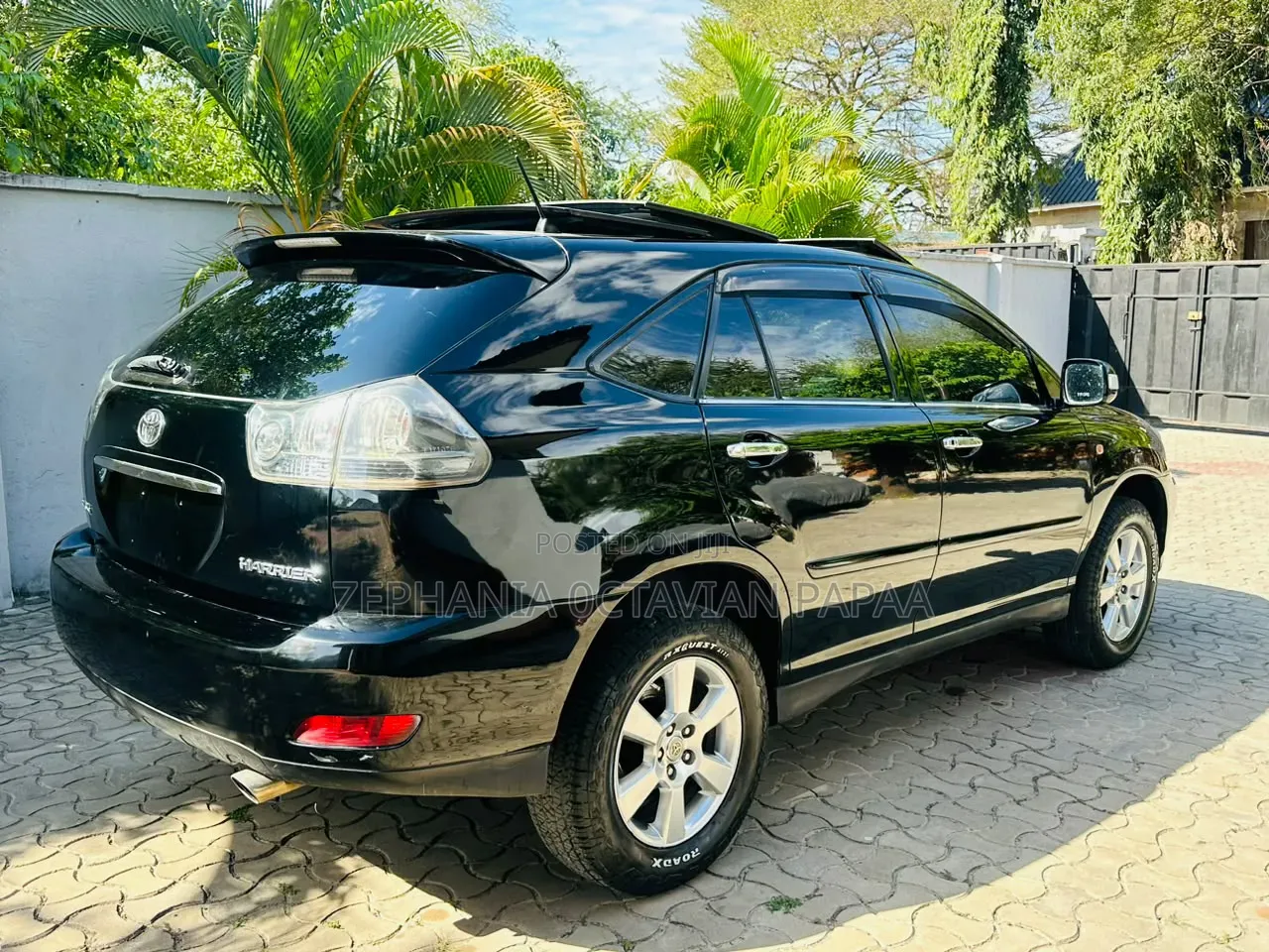 Toyota Harrier 2005 Black