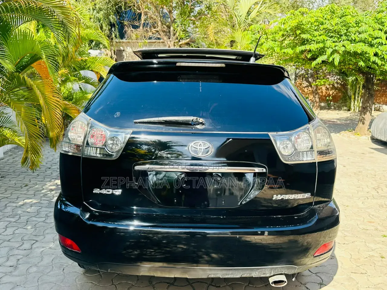 Toyota Harrier 2005 Black