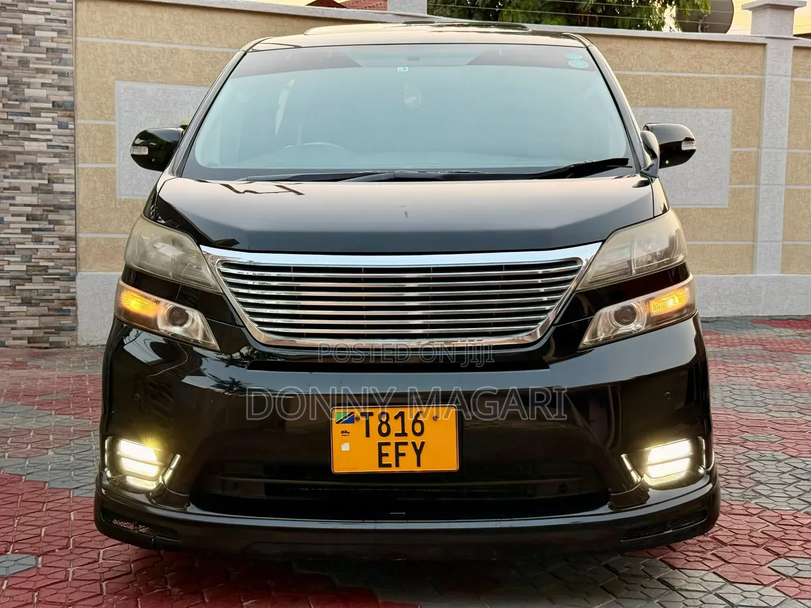 Toyota Vellfire 2012 Black