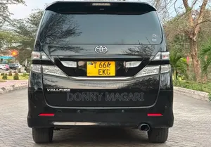 Toyota Vellfire 2010 Black