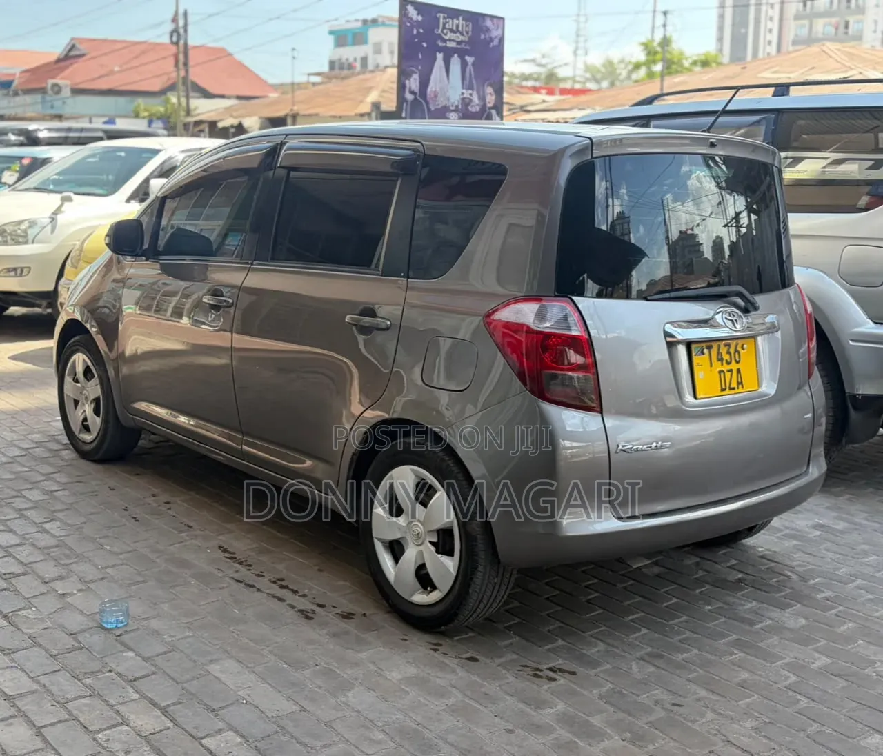 Toyota Ractis 2006 Gray