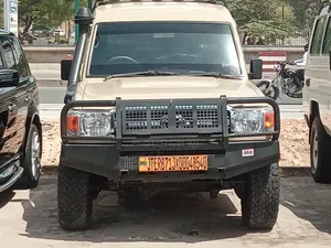 Toyota Land Cruiser 2010 Brown