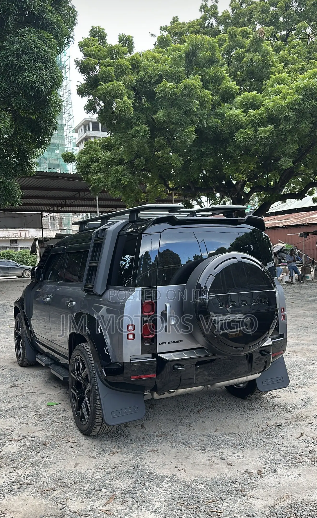 Land Rover Defender X-Dynamic SE 2024 Gray
