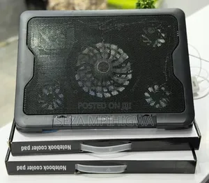 Cooler Pad N137 5 Electric Fans RGB Lights
