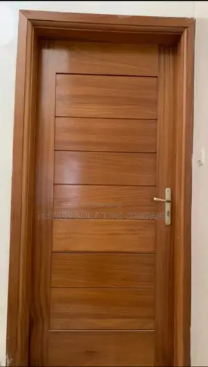 Mlango Wa Mbao Kisasa Na Imara