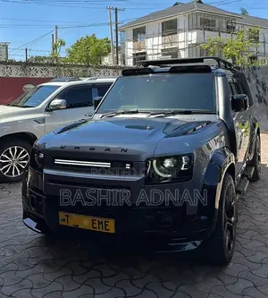 Land Rover Defender 2025 Gray