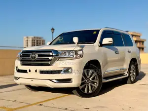Toyota Land Cruiser 2018 Pearl