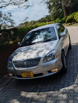 Toyota Premio 2005 Silver