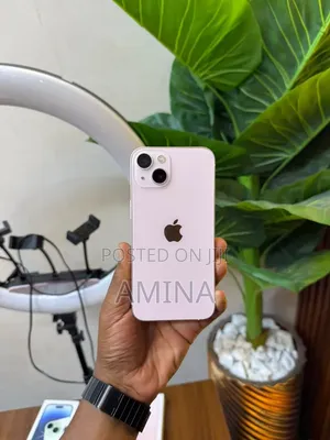 New Apple iPhone 13 128 GB Pink