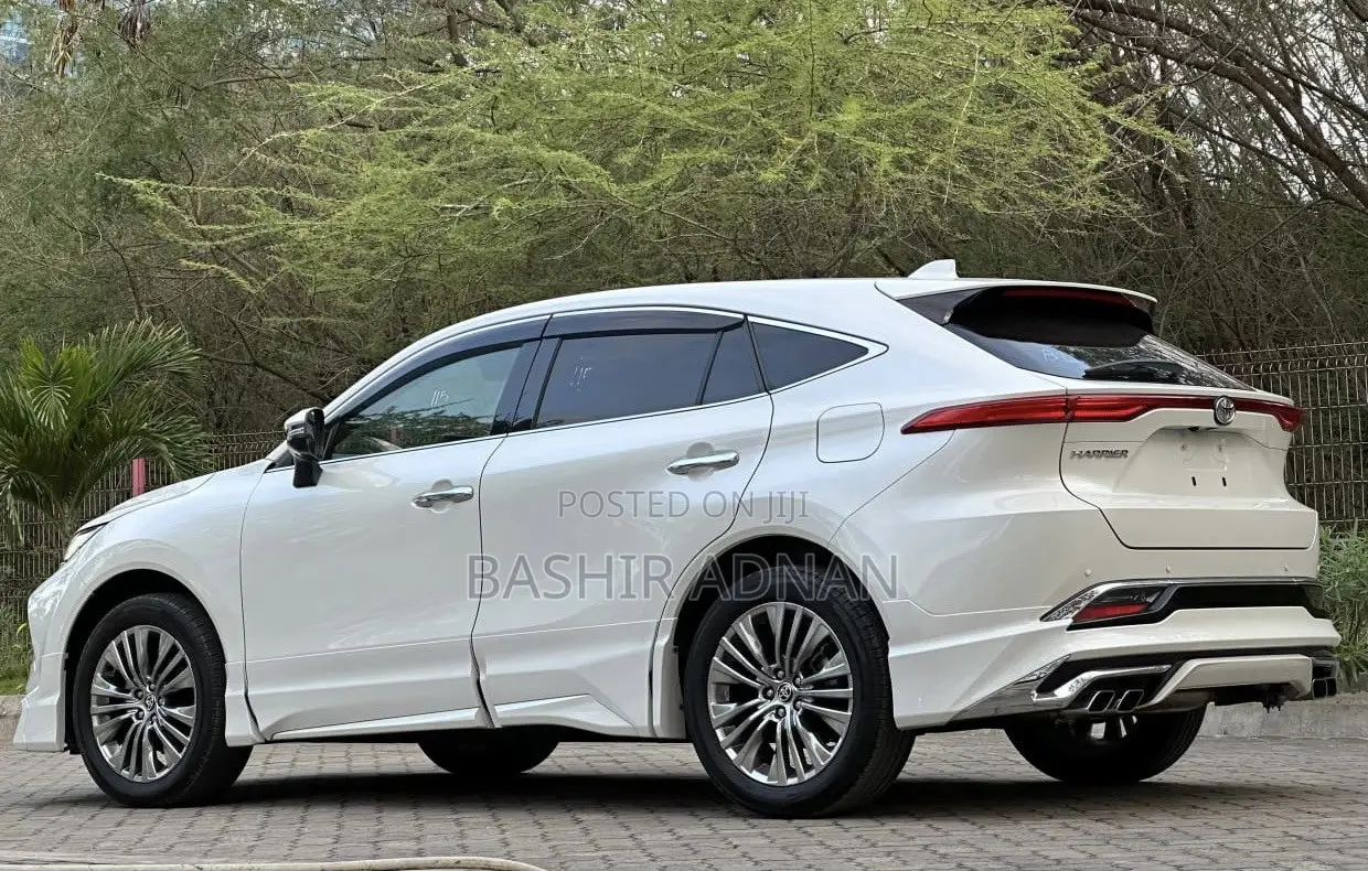 Toyota Harrier 2020 Pearl