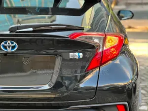Toyota C-HR 2018 Black
