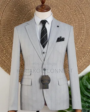 In Smartness Stand Collection