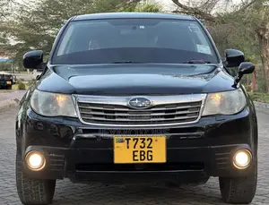 Subaru Forester 2010 Black