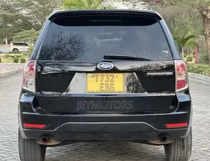 Subaru Forester 2010 Black