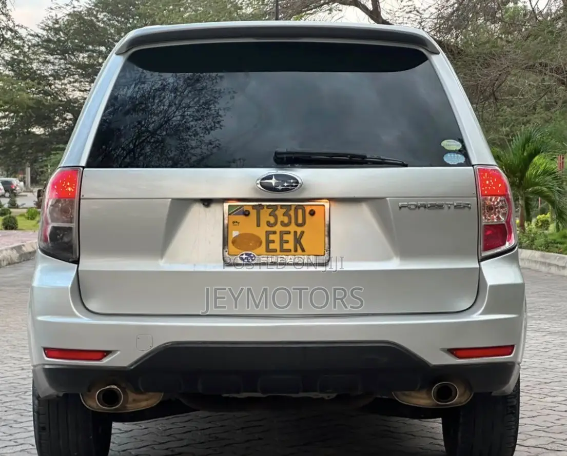 Subaru Forester 2009 Silver