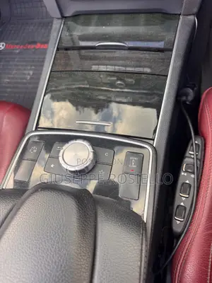 Mercedes-Benz E-Class 2014 Black