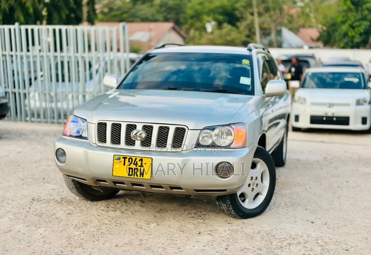 Toyota Kluger 2004 Silver
