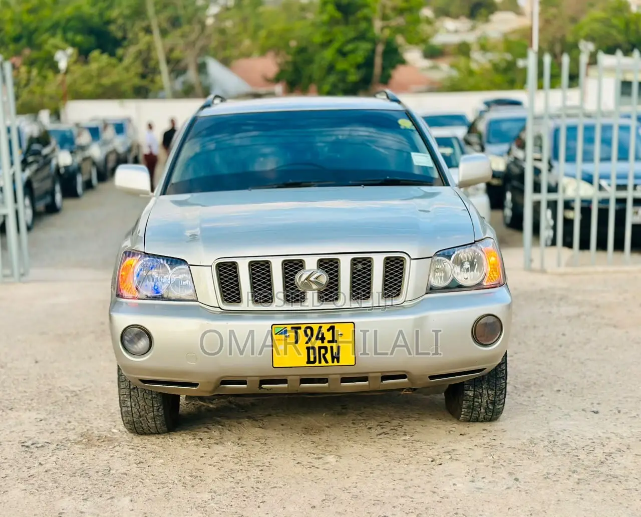 Toyota Kluger 2004 Silver