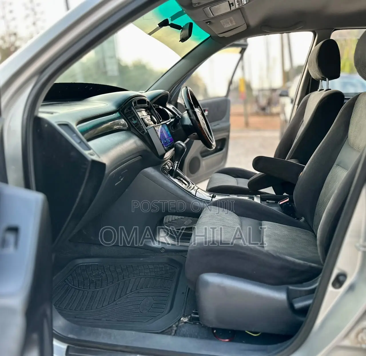 Toyota Kluger 2004 Silver