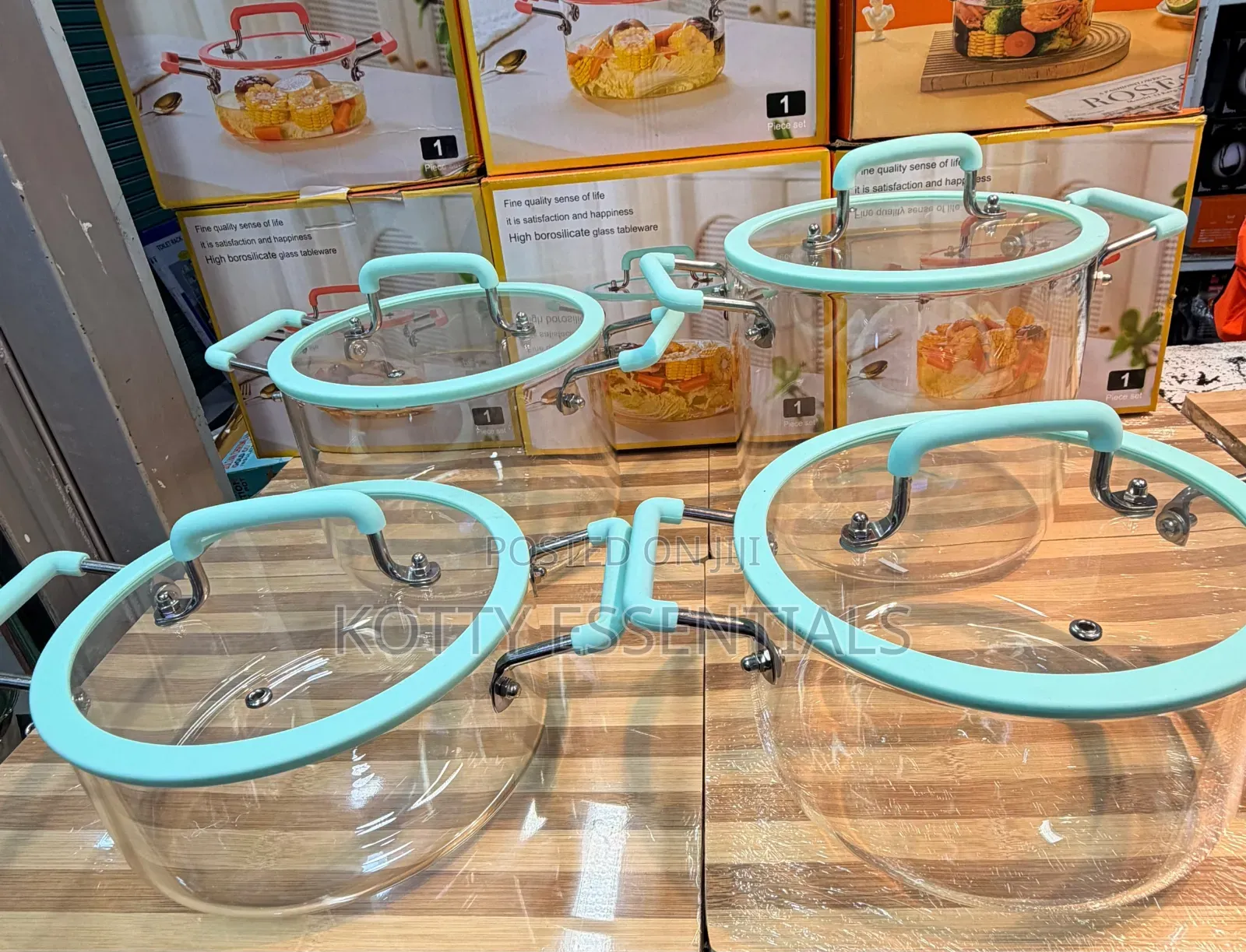 Sufuria Glass Material