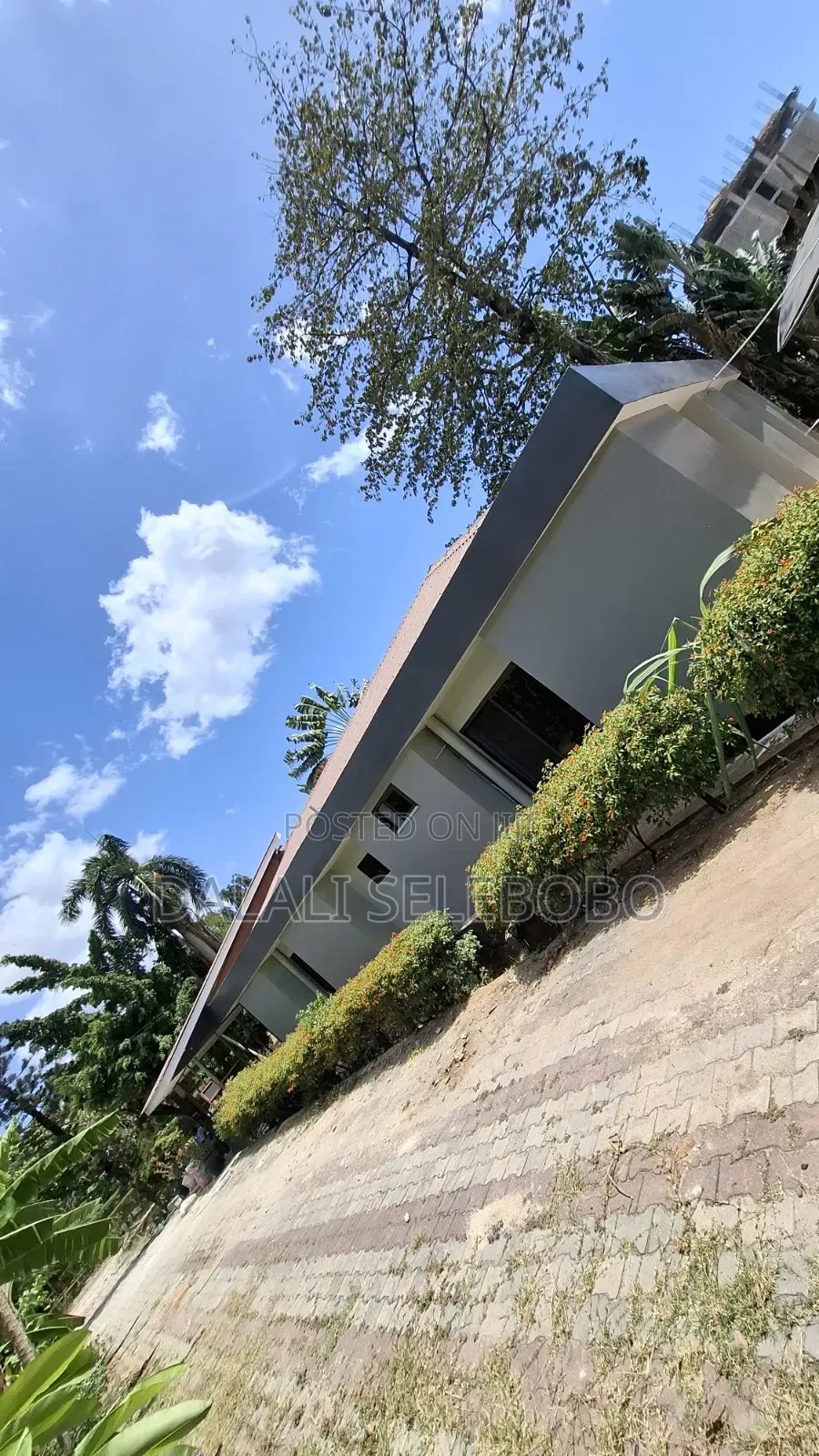 3bdrm Bungalow in Mliman City Mall, Sinza for rent