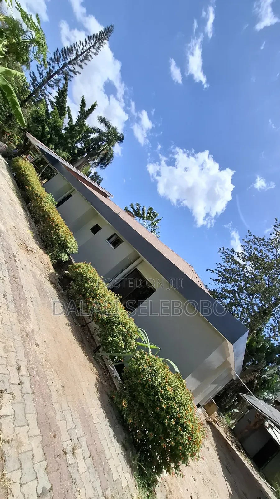 3bdrm Bungalow in Mliman City Mall, Sinza for rent