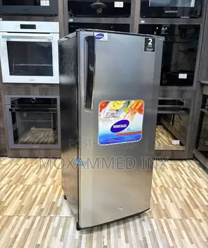 HOMEBASE FRIDGE 200lhb-200High configurationEnergy savingLow Noise2