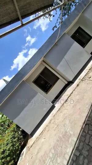 3bedrooms Office Space at Igesa Road Kivulini